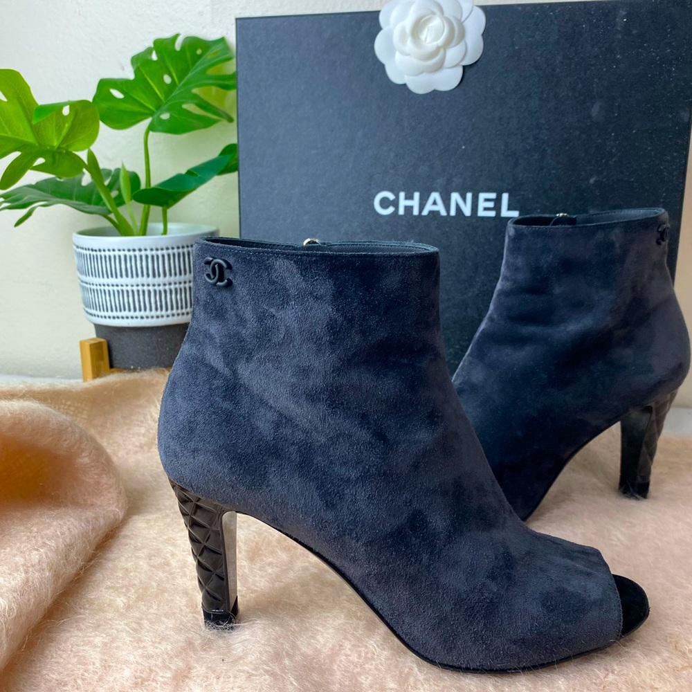 Chanel Interlocking CC Logo Short Bootie
